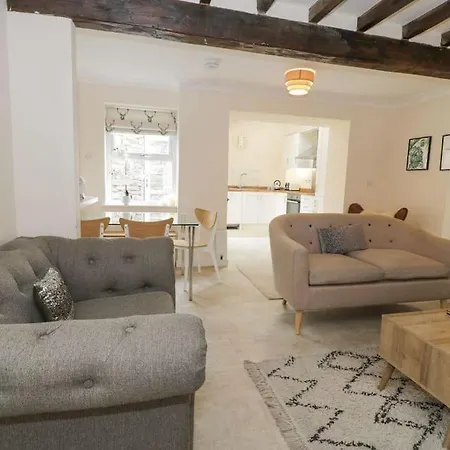 The Old Stables - Pet-Friendly Stay Near Ruthin Castle With Parking Esterno foto