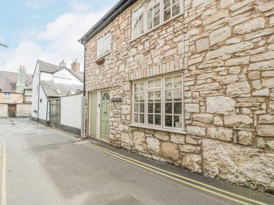 The Old Stables - Pet-friendly Near Castle With Parking Ruthin