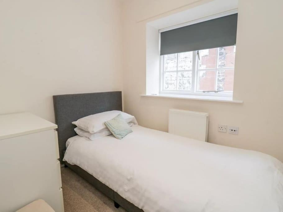 The Old Stables - Pet-friendly Near Castle With Parking Holiday home
