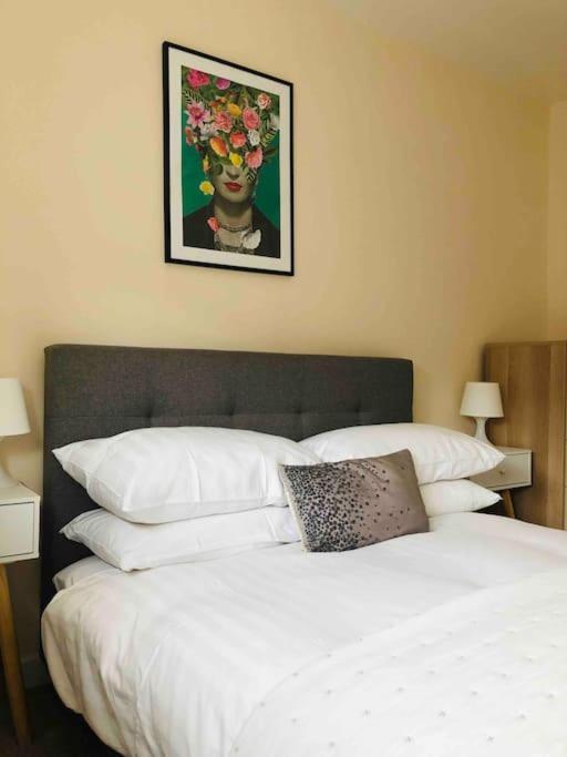 The Old Stables - Pet-friendly Near Castle With Parking Ruthin